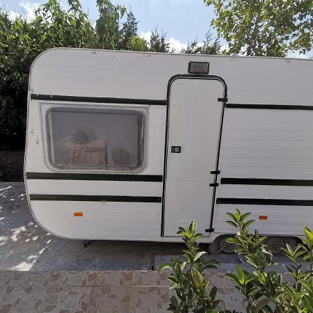 Green Garden Caravan Hotel Agrilia Exterior photo